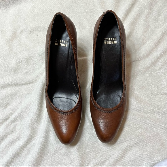 Stuart Weitzman - Picture 5 of 10